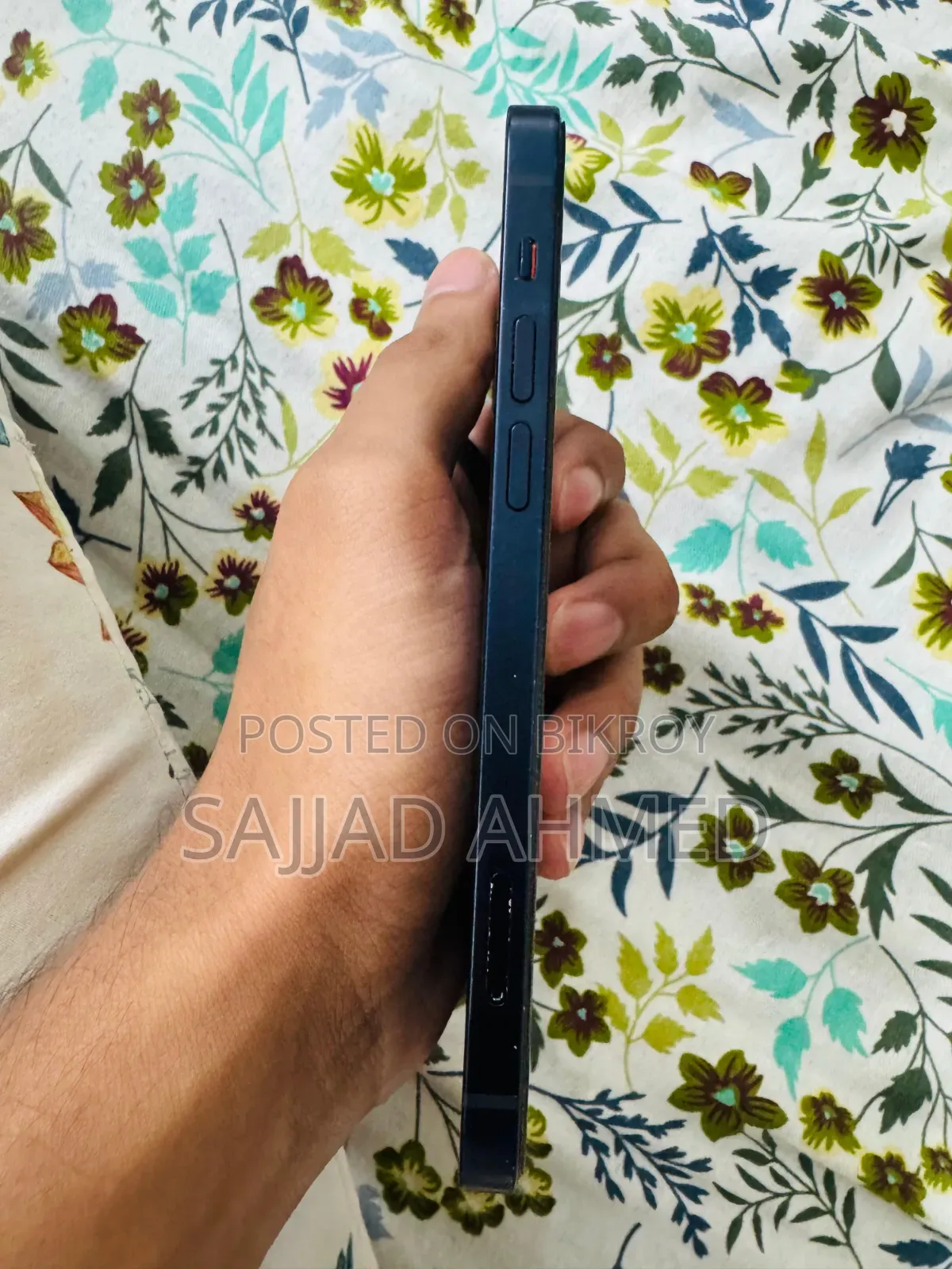 Apple iPhone 12 64 GB Black