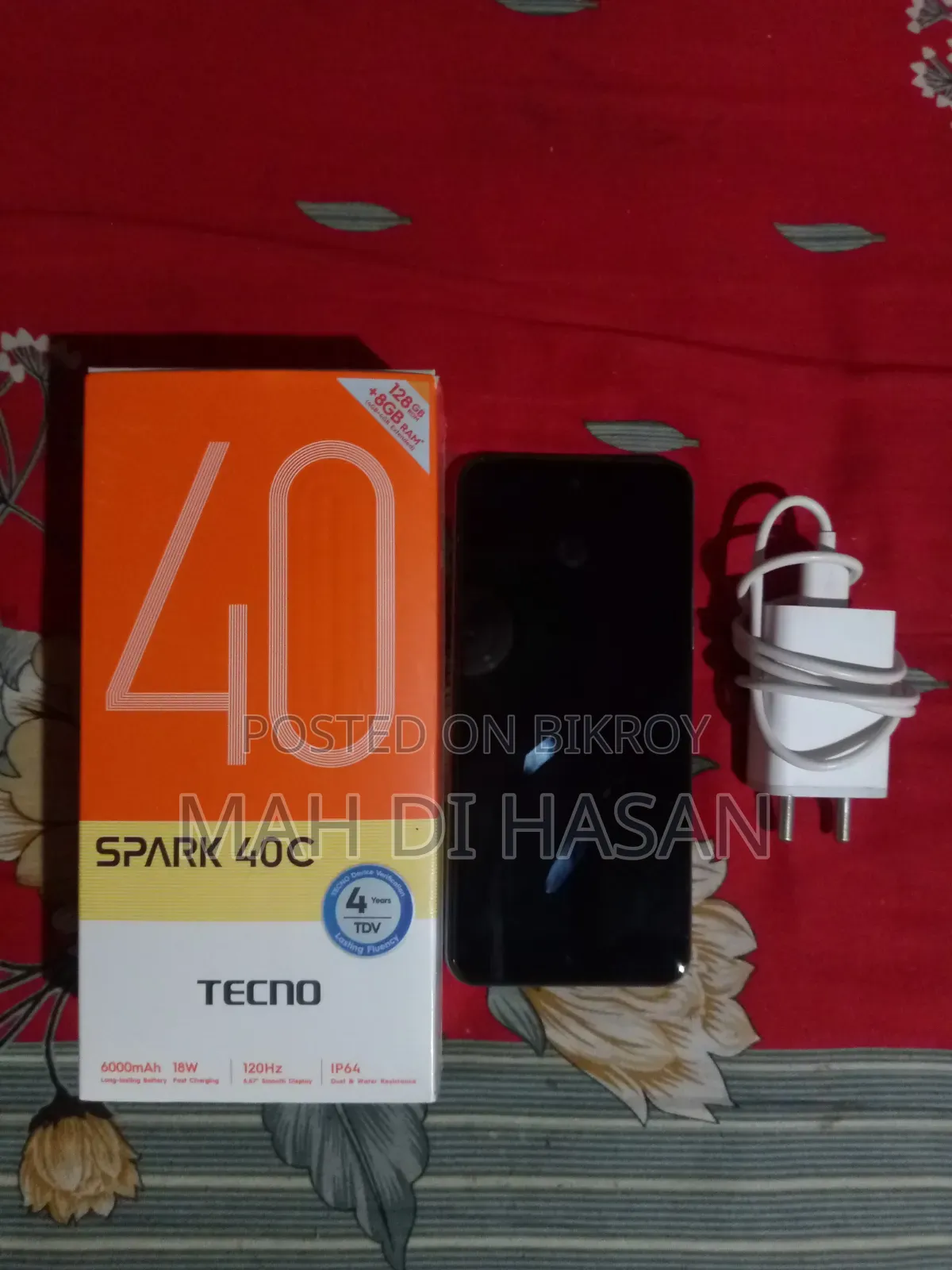 Tecno Spark 40 128 GB Silver