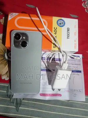 Tecno Spark 40 128 GB Silver