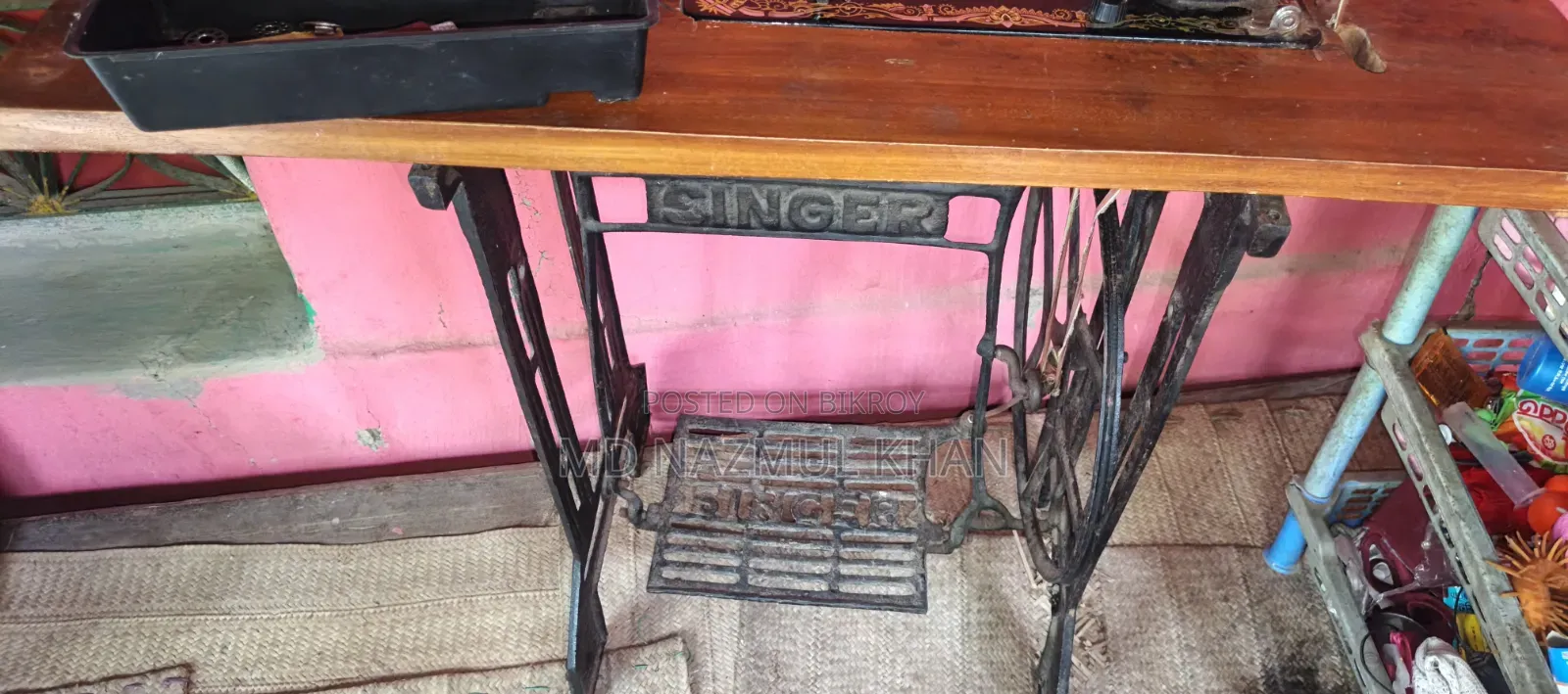 Singer Sewing Machine