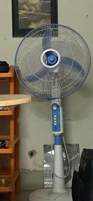 স্ট্যান্ড টার্ন ফ্যান