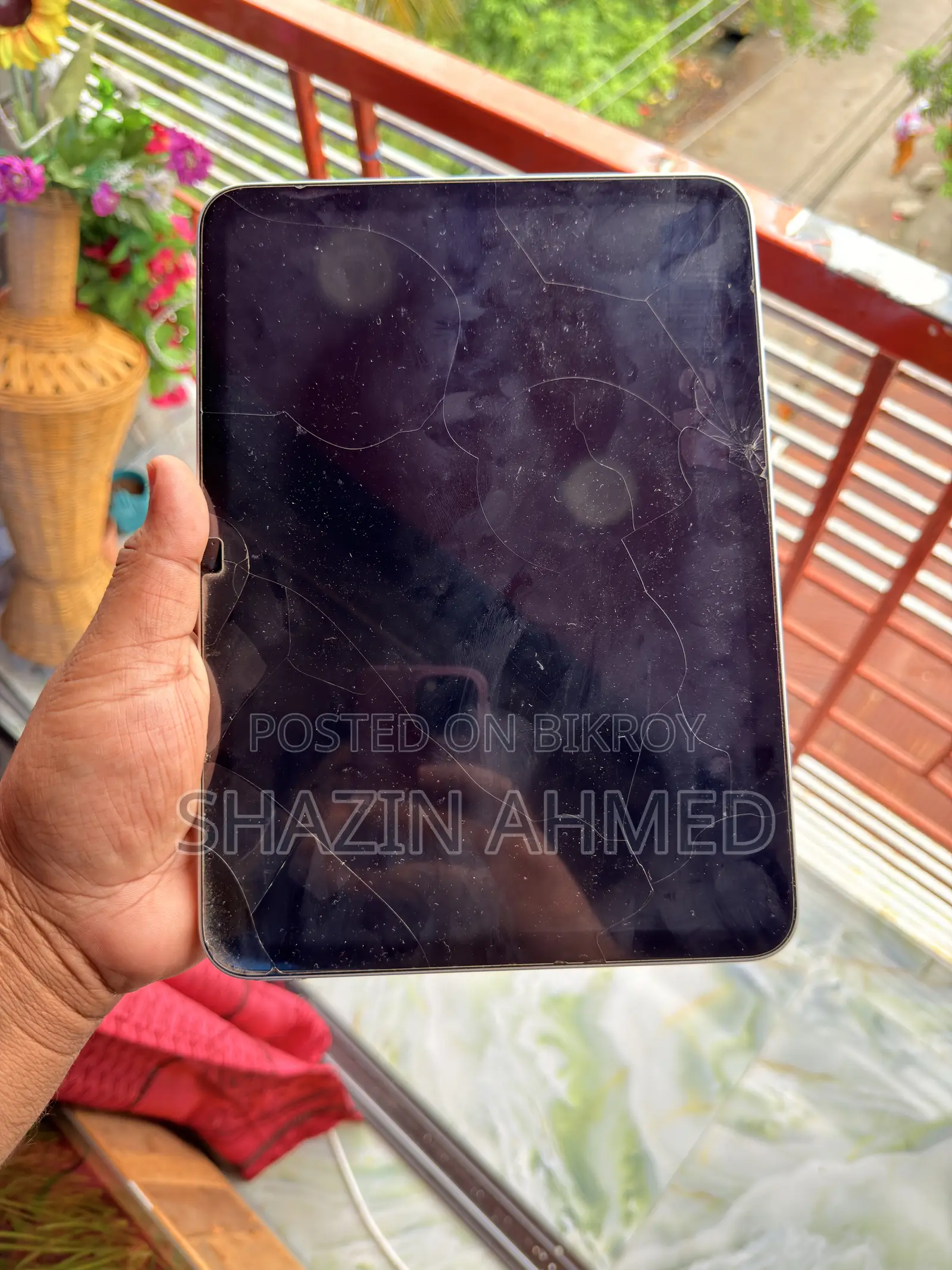 Apple iPad 10.2 (2021) 64 GB White