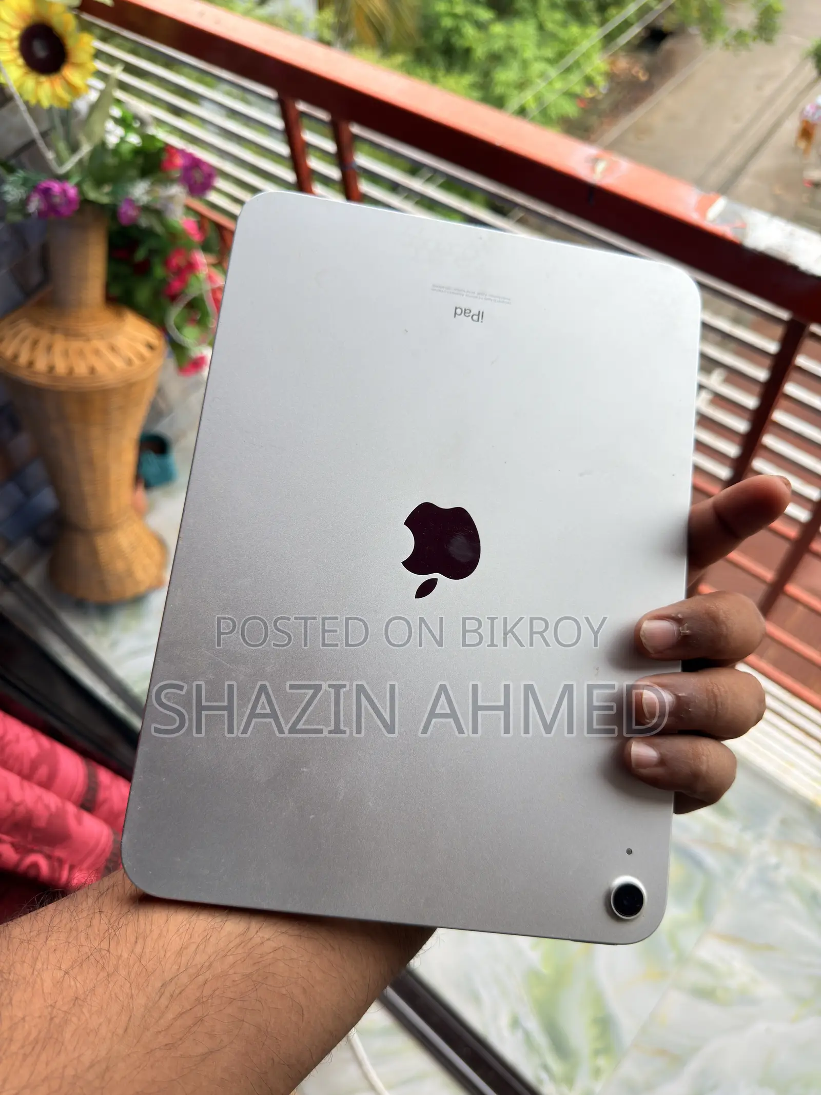 Apple iPad 10.2 (2021) 64 GB White