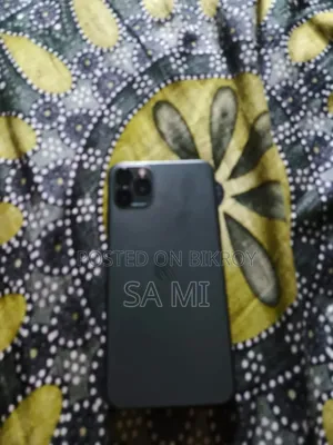 Apple iPhone 11 64 GB Blue