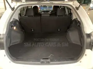 Toyota Corolla Fielder 1.5 Hybrid FWD 2021 White