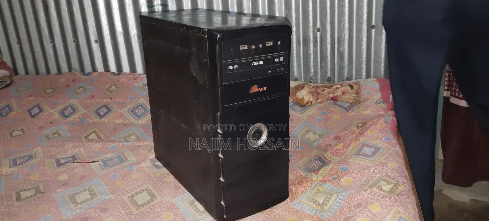 Desktop Computer 4GB Intel Core i3 SSD 128GB