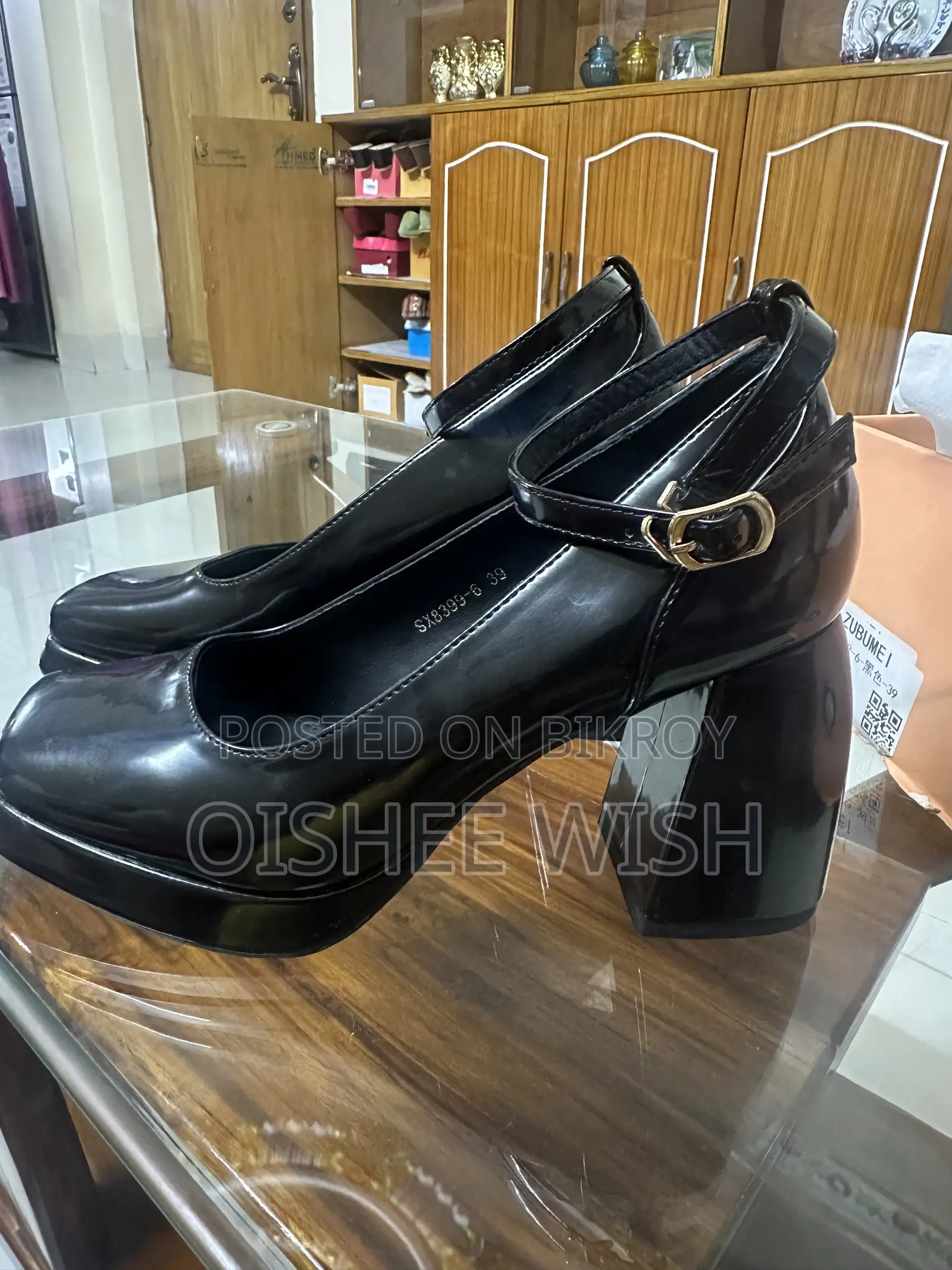 Vintage Black Blocked High Heels