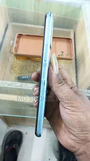 Vivo Y21 64 GB White