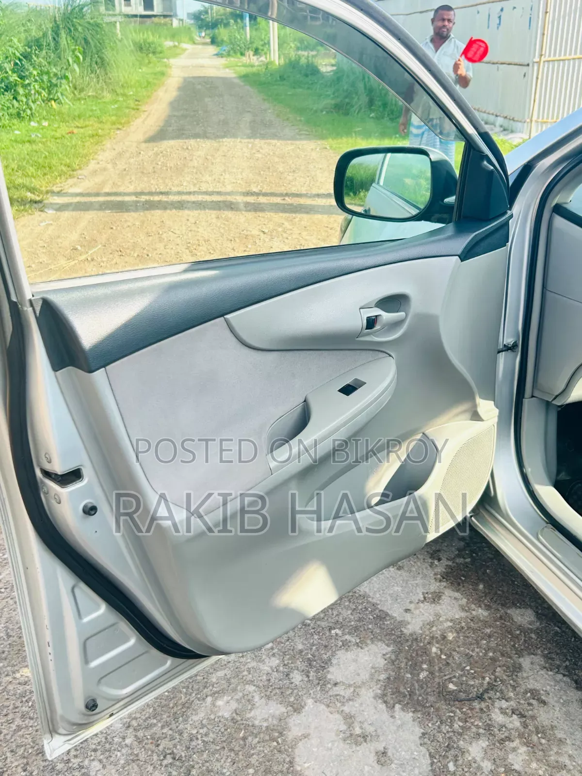 New Toyota Axio 2010 Silver