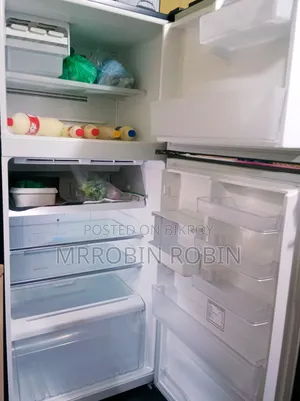 ফ্রেশ কন্ডিশন তোশিবা ইনভার্টার ফ্রিজ