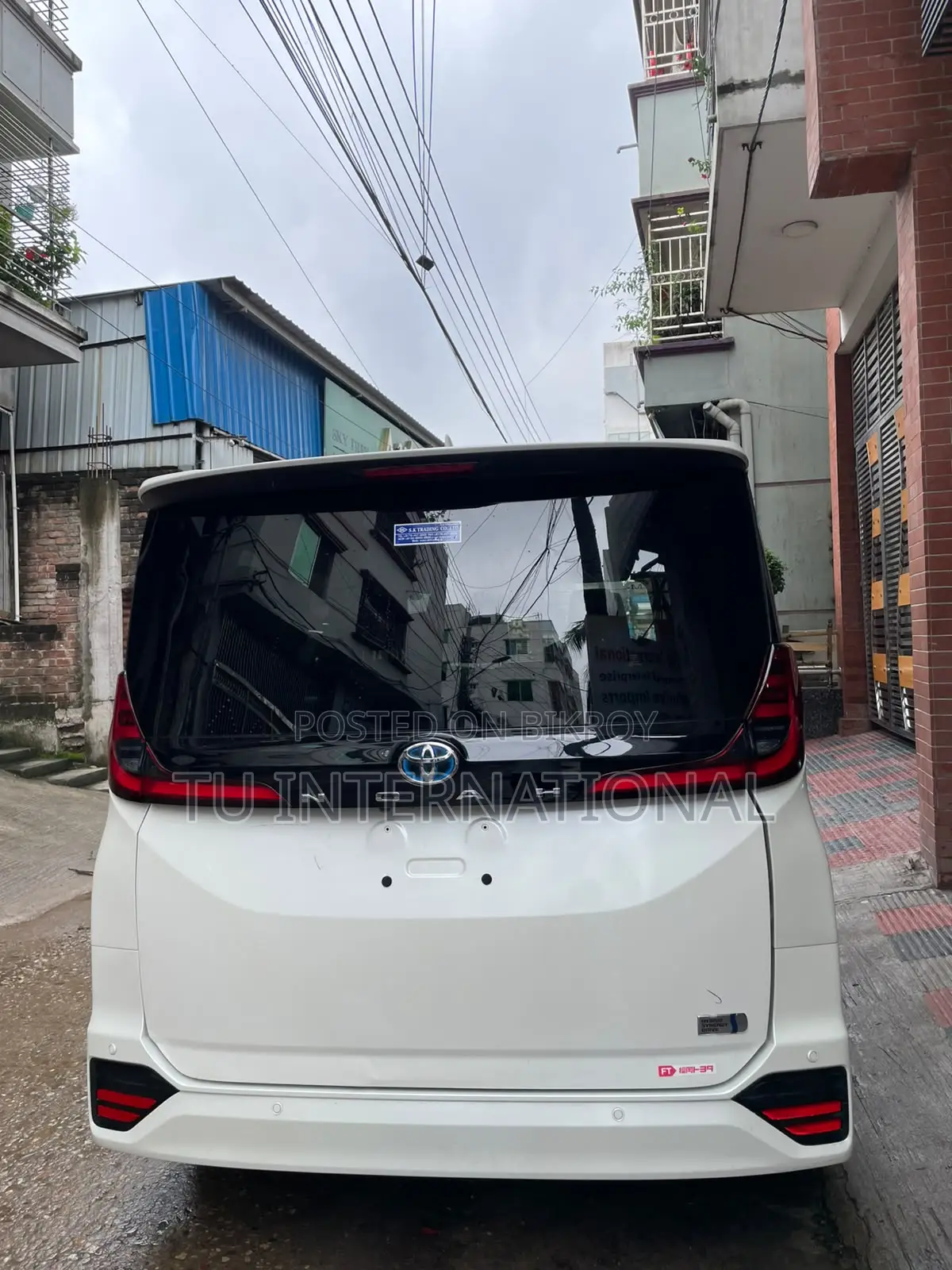 Toyota Noah 2024 Pearl