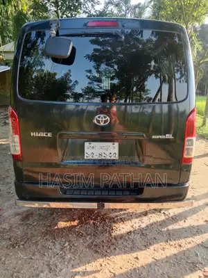 Toyota HiAce 2008 Black
