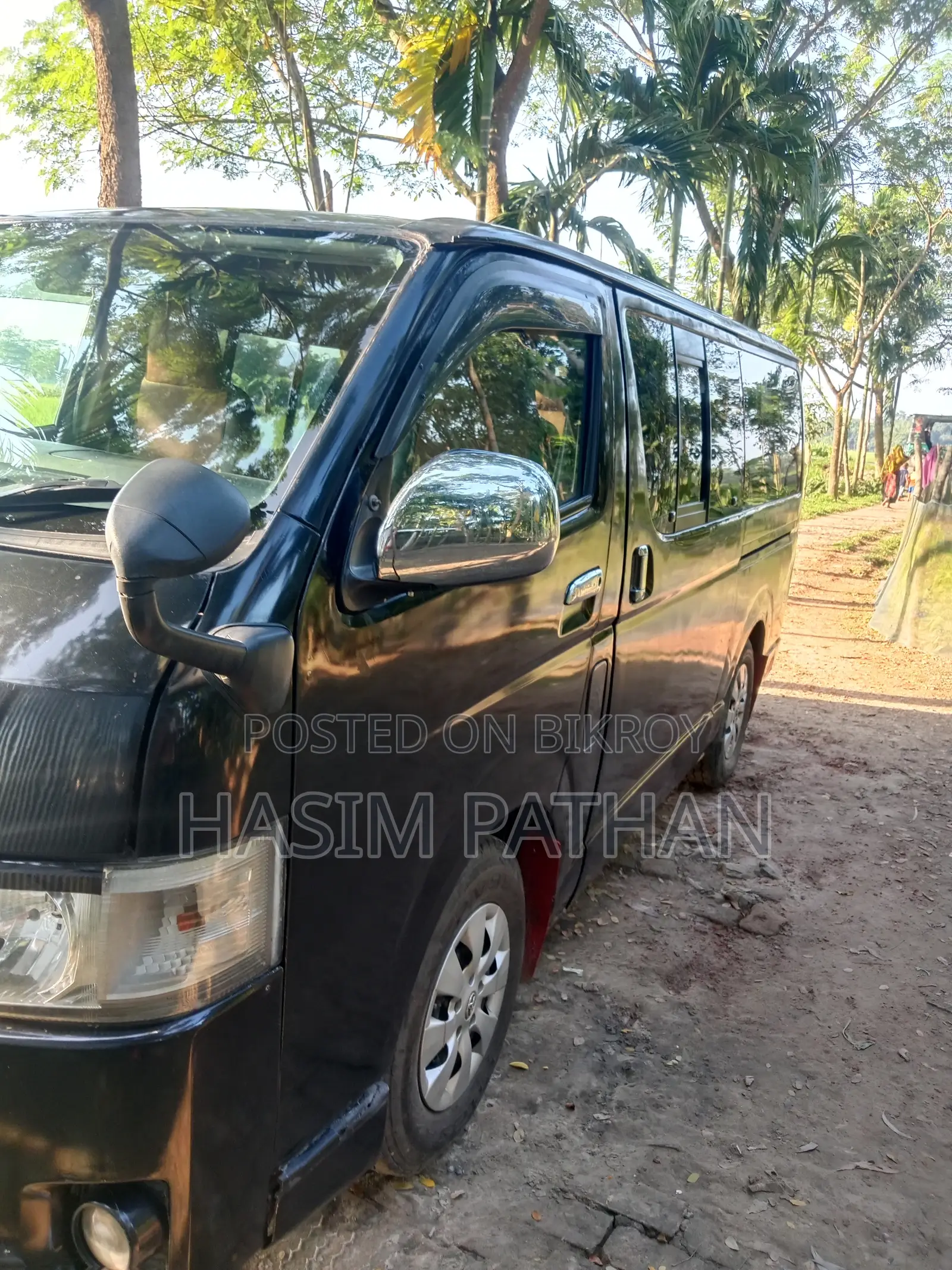 Toyota HiAce 2008 Black