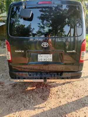 Toyota HiAce 2008 Black