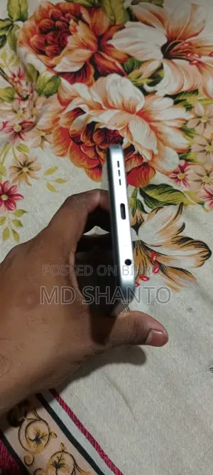 Tecno Spark 40 256 GB White