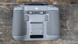 ডিজেআই আরসি২ কন্ট্রোলার