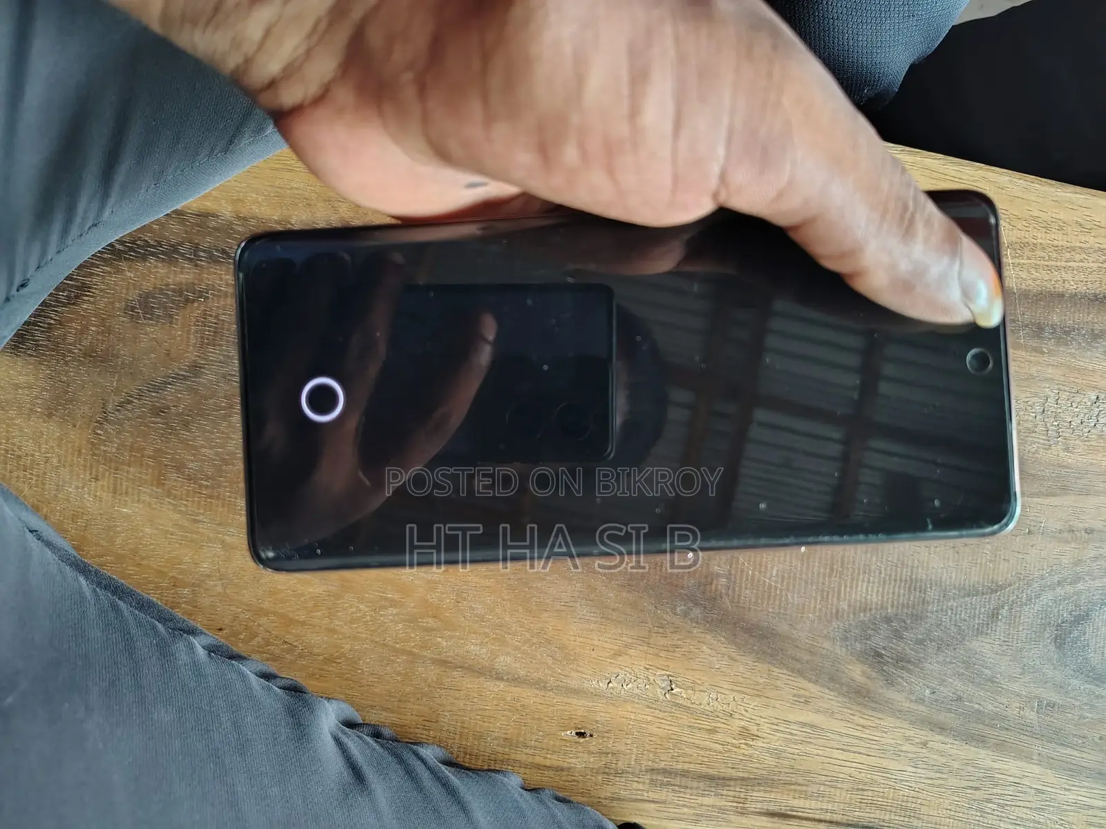 Vivo V40e 128 GB Gold