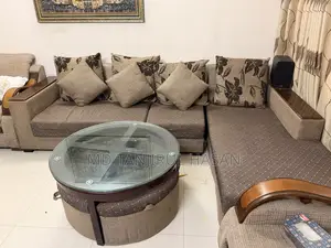 5 Seater Sofa With Divan and Center Table