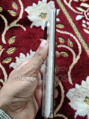 New Realme 13 Pro+ 5G 256 GB Gold