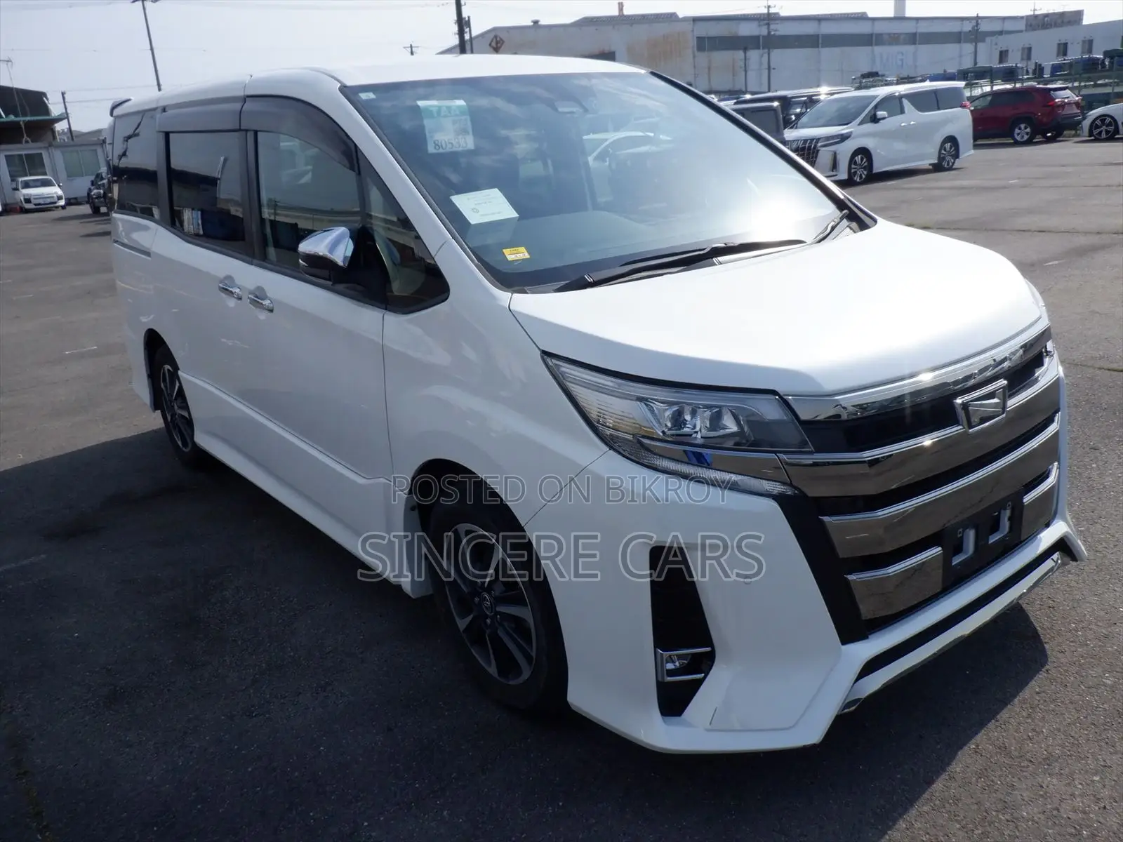 Toyota Noah 2021 Pearl