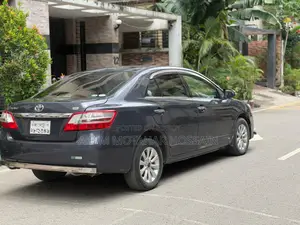 টয়োটা প্রিমিও ১.৫ এফডাব্লিউডি ২০১৪ গ্রে