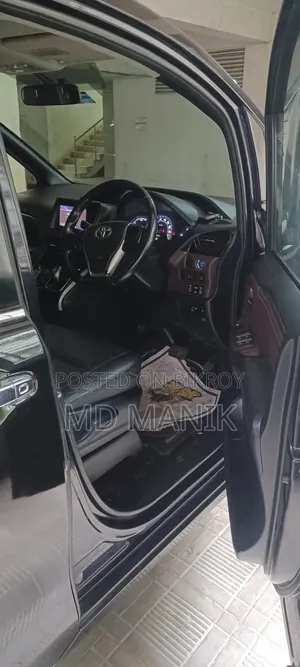Toyota Noah 2015 Black