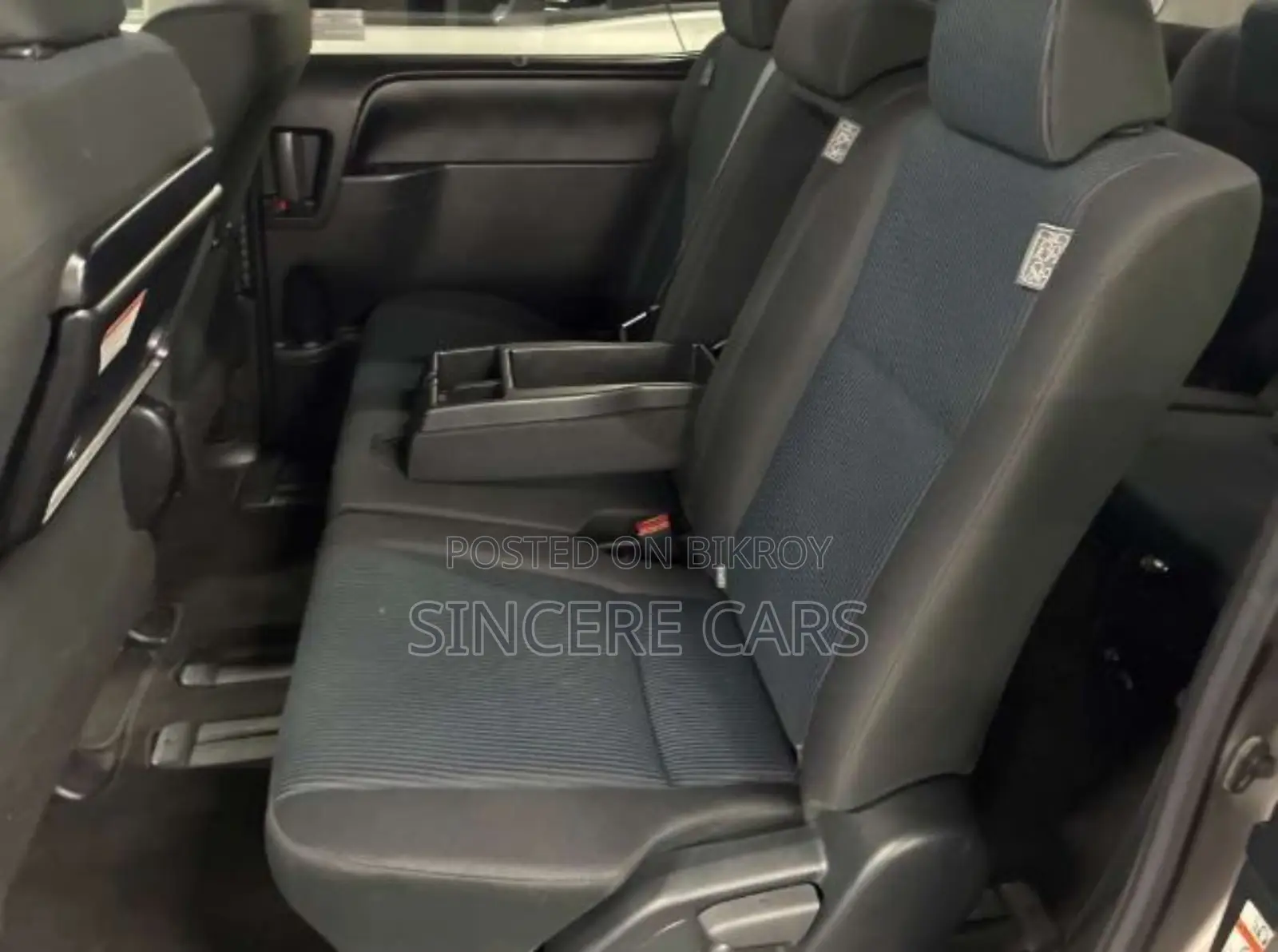 Toyota Noah 2021 Brown