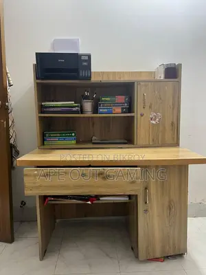 Study Table of Wood