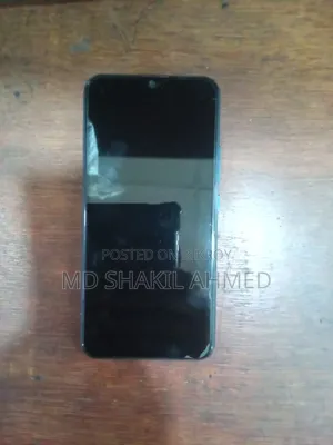Vivo Y11 32 GB Blue