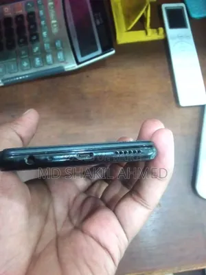 Vivo Y11 32 GB Blue