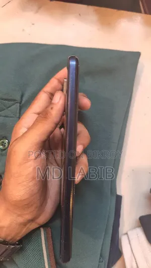 Vivo Y21t 128 GB Blue