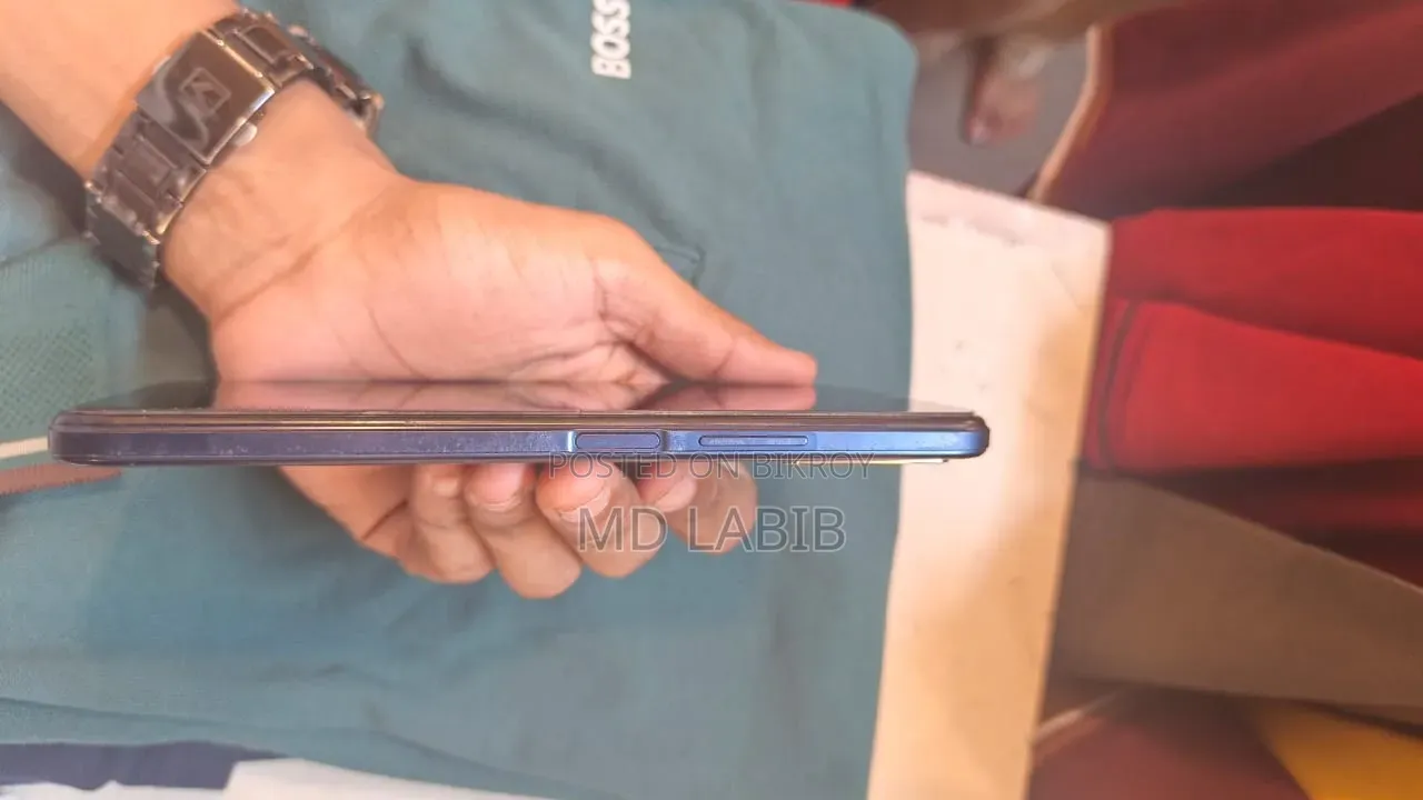 Vivo Y21t 128 GB Blue
