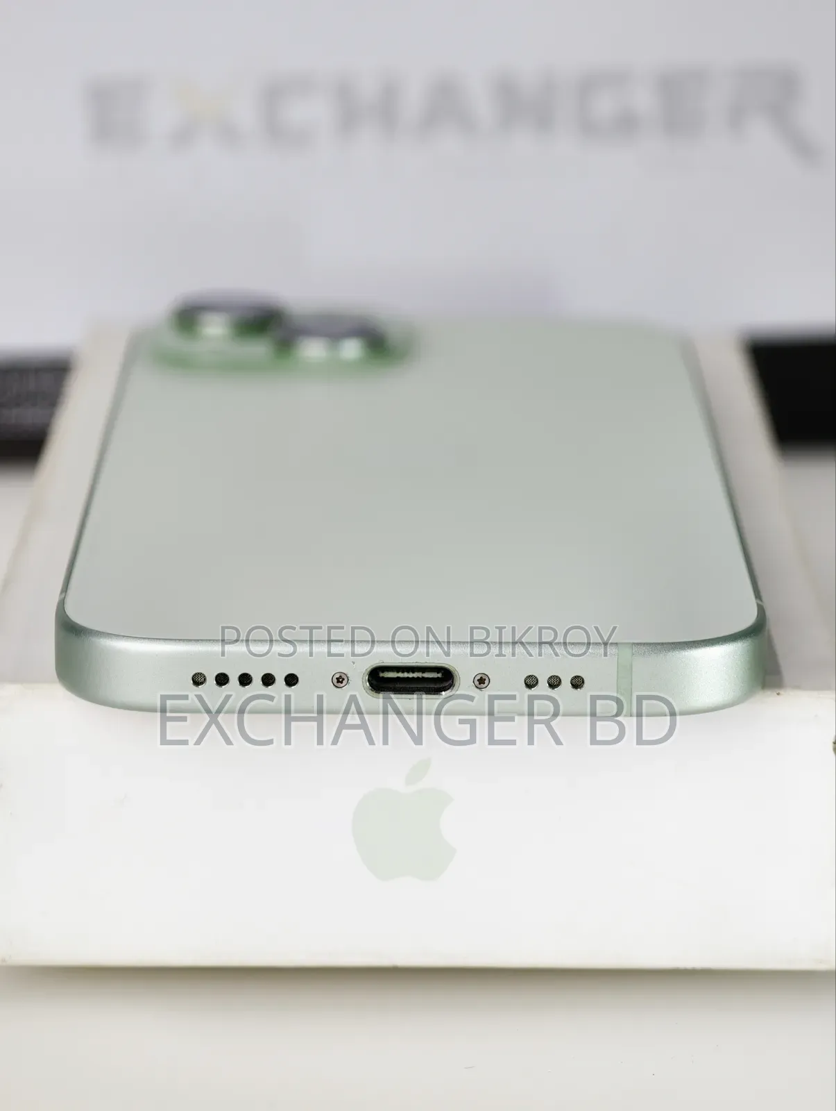 Apple iPhone 15 128 GB Green
