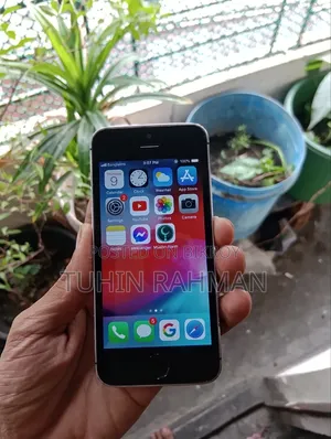 অ্যাপল আইফোন ৫এস ৩২ জিবি সিলভার