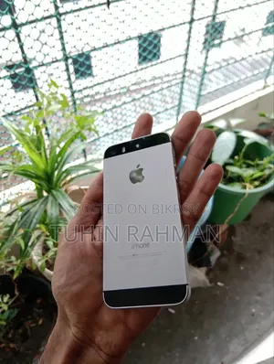 অ্যাপল আইফোন ৫এস ৩২ জিবি সিলভার