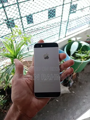 অ্যাপল আইফোন ৫এস ৩২ জিবি সিলভার