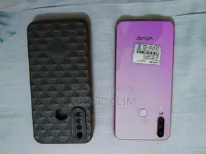 Vivo Y17 256 GB Rose Gold