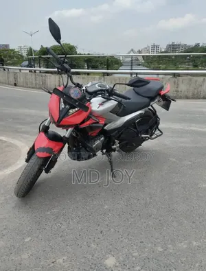 Hero Xtreme 125R 2025 Red