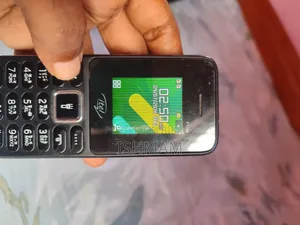 Itel P11 8 GB Black