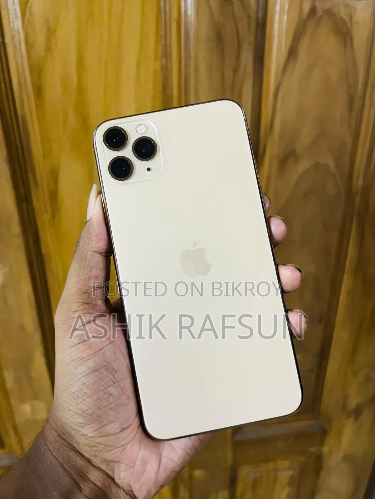 Apple iPhone 11 Pro Max 64 GB Gold