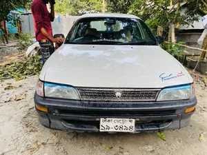 Toyota Corolla 2002 White