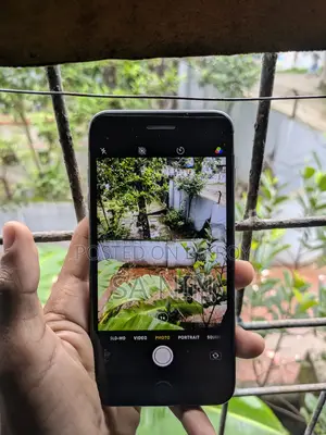 Apple iPhone 8 Plus 64 GB Gray