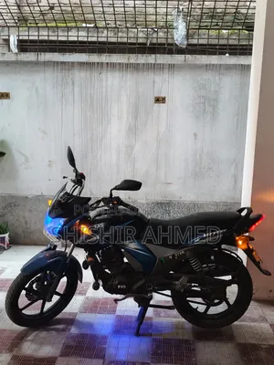 টিভিএস স্ট্রাইকার ১২৫ ২০১৯ ব্লু