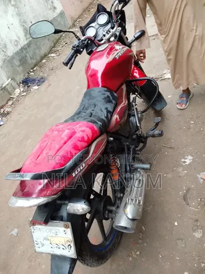 Bajaj Discover 100 2016 Red