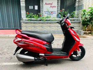 Hero Maestro EDGE 110 XTEC 2024 Red