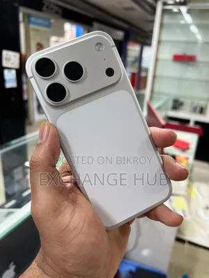 অ্যাপল আইফোন ১৭ প্রো ২৫৬ জিবি সিলভার