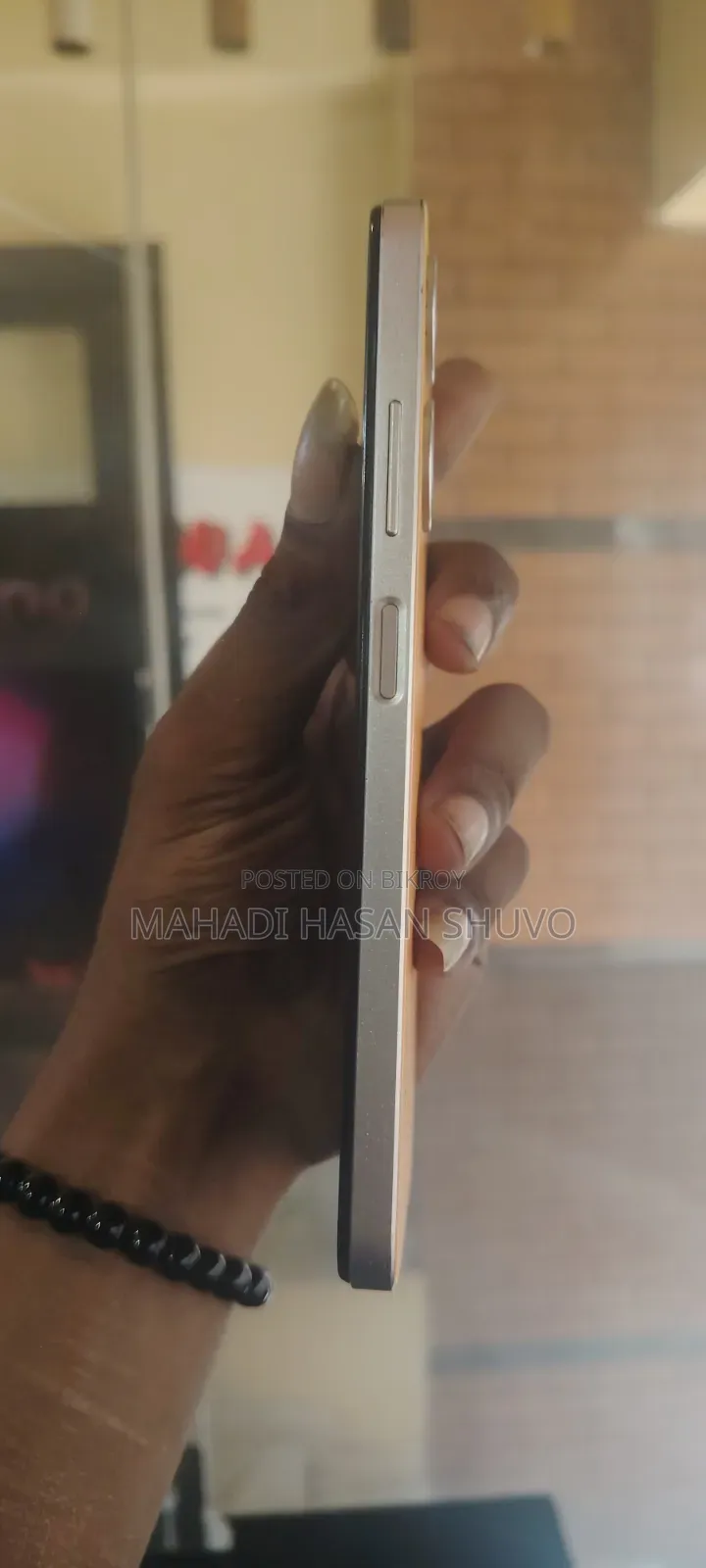 Infinix Hot 30i 128 GB Orange