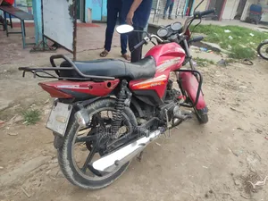 Roadmaster Prime 100 2015 Red