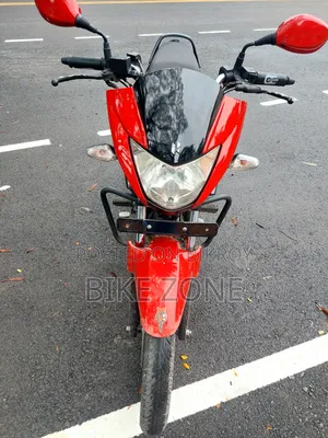 Hero Glamour 2022 Red