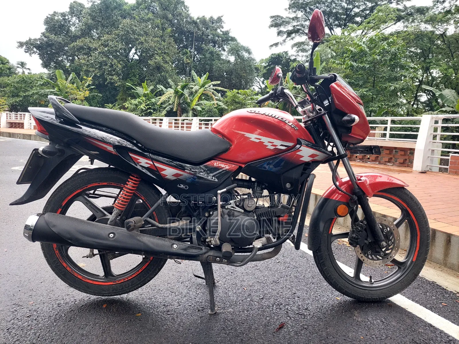 Hero Glamour 2022 Red